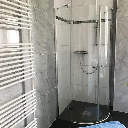 Haus Sonnenschein アパート